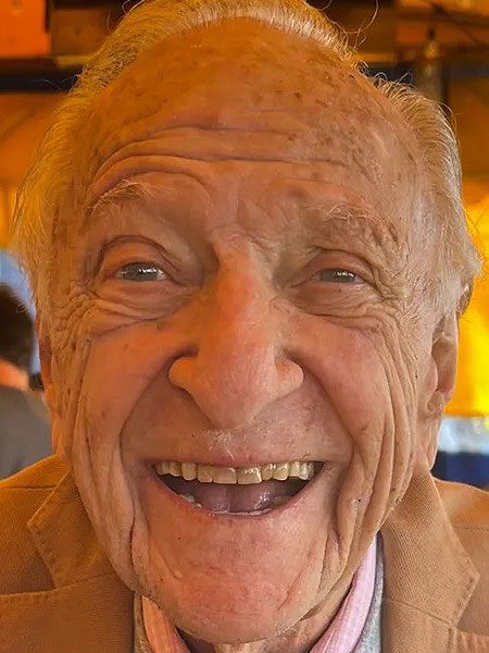 Gene Schwam