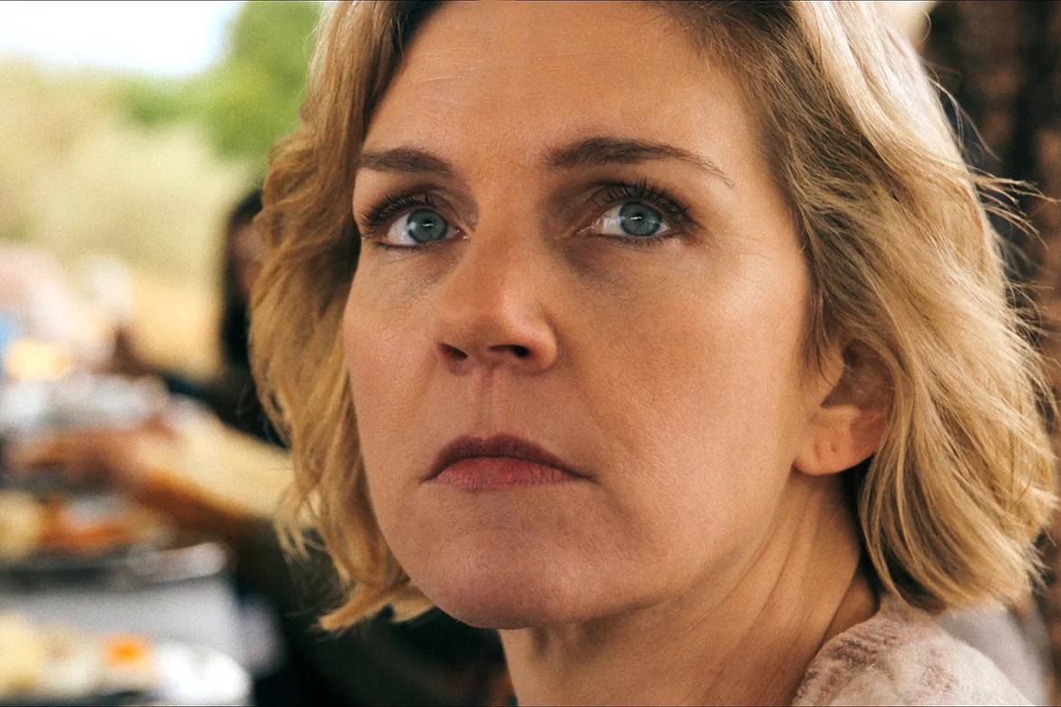 <i>Pluribus</i>' Rhea Seehorn on Filming a Pivotal Scene: 'I Thought I Was Going to Throw Up'