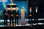 Presenter Jimmy Kimmel with hosts Tom Bergeron, Howie Mandel, Heidi Klum, Ryan Seacrest and Jeff Probst 
