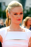 Julia Stiles attends the Academy of Television Arts and Sciences 2011 Primetime Creative Arts Emmys