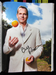 com-emmymag-autog-0009