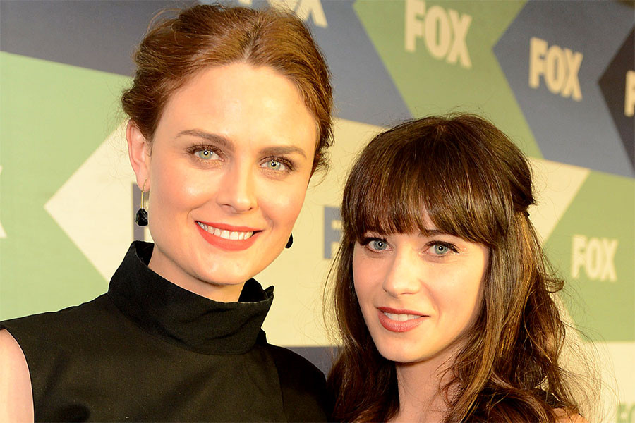 Emily Deschanel and Zooey Deschanel