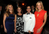 Connie Britton, Julie Bowen, Dan Bucatinsky, Anna Gunn