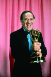 Jack Klugman with his Emmy in 1973.