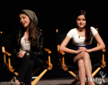 Modern Family - Sarah Hyland and Ariel Winter