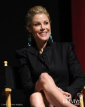 Modern Family - Julie Bowen