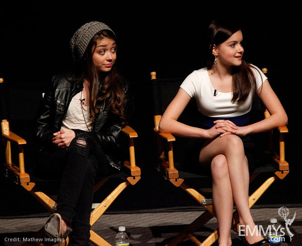 Modern Family - Sarah Hyland and Ariel Winter