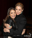 Modern Family - Sarah Hyland and Julie Bowen