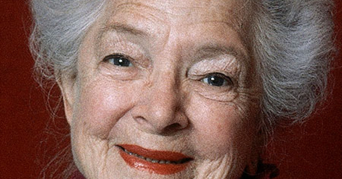 actress-helen-hayes-60-photos-moonagedaydream-film