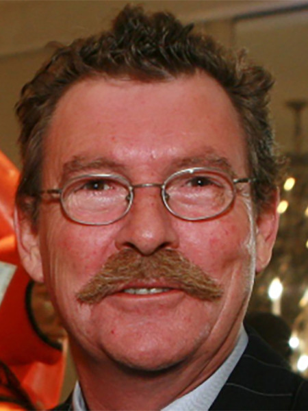 Peter Macgregor-Scott 