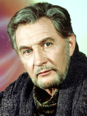 Roy Dotrice