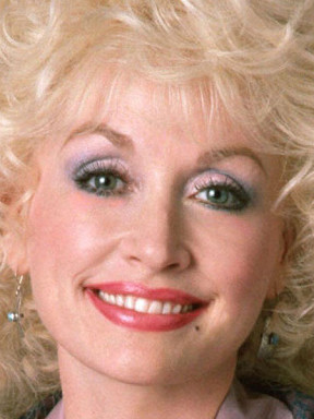dolly-parton-bio-3-2026-450x600.jpg