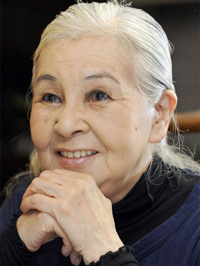 Emi Wada