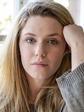 Harriet Dyer