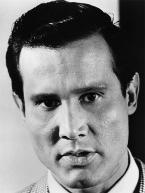 Henry Silva