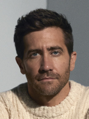 jake-gyllenhaal-2025-600x600.jpg