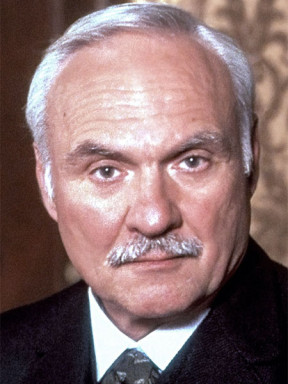 Kenneth Welsh