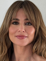 Linda Cardellini