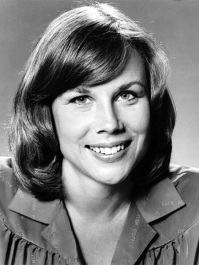 Linda Carlson
