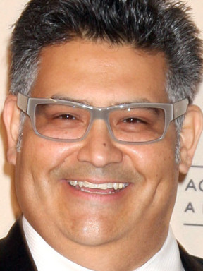 rodney-munoz-bio-2026-450x600-Recovered.jpg
