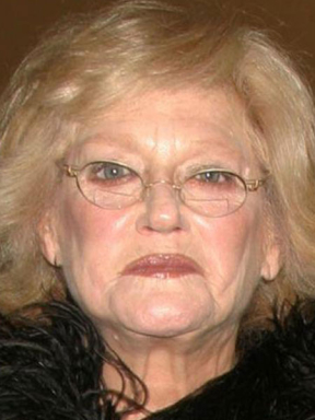 Suzanne Shepherd