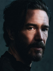 Tom Pelphrey