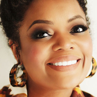 Yvette Nicole Brown