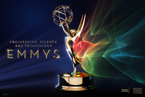 261014-emmys-900x600.jpg