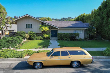BradyHouse_car-exterior-900x600.jpg