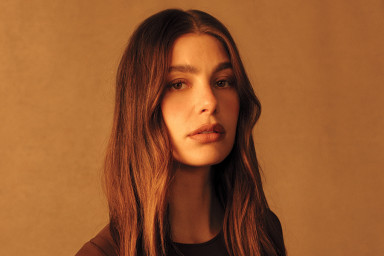 camila-morrone-intro-pic-900x600.jpg