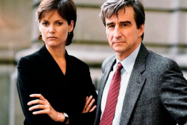 carey-lowel-sam-waterson-law-order-900x600.jpg