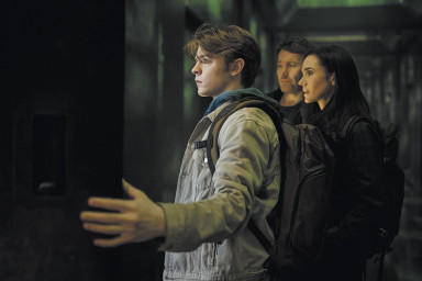 dark-matter-season-2-900x600.jpg