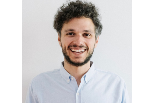 dylan-abruscato-headshot-900x600.png