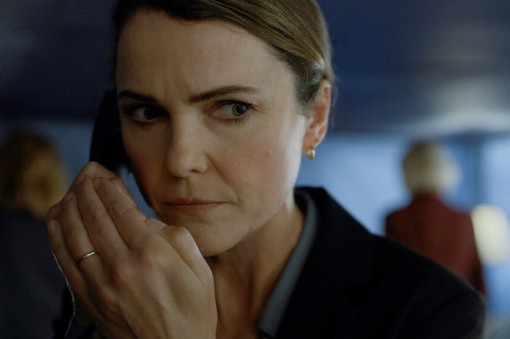 keri-russell-diplomat-s4-900x600.jpg