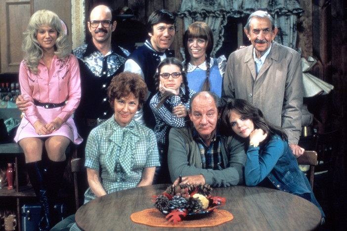 mary-hartman-cast-1170x780.jpg