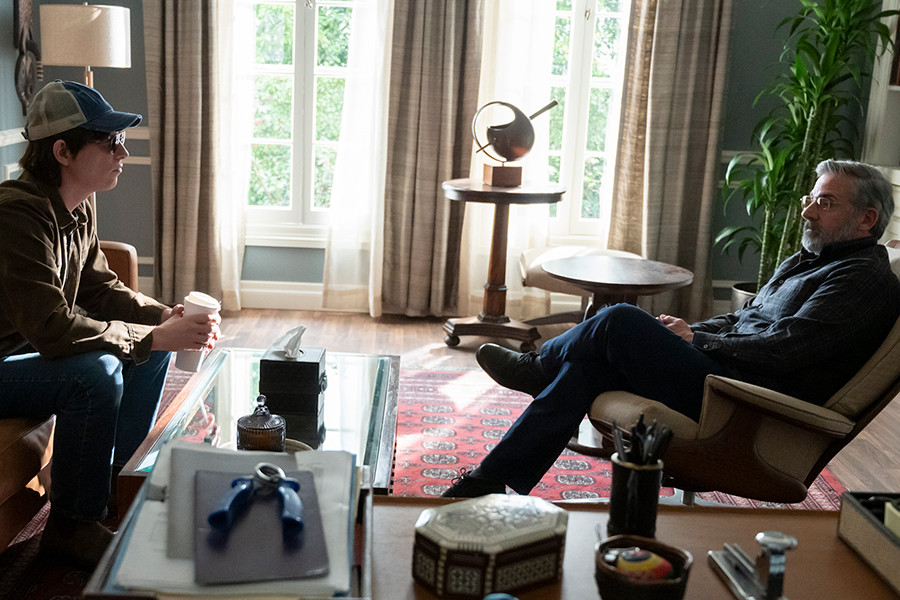 Steve Carell and Domhnall Gleeson