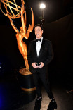 Randy Rainbow backstage at the 2022 Creative Arts Emmy Awards.