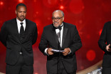John Simmons accepts an award at the 2016 Creative Arts Emmys. 