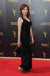 Marilu Henner on the red carpet at the 2016 Creative Arts Emmys.