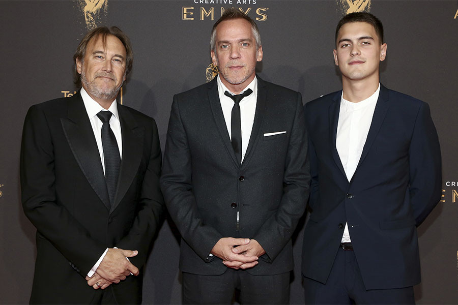 Gregg Fienberg, Jean-Marc Vallée and Émile Vallée on the red carpet at the 2017 Creative Arts Emmys.