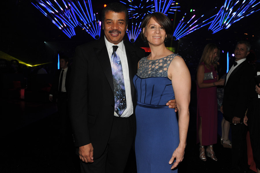 Neil deGrasse Tyson (l) of Cosmos: A SpaceTime Odyssey and Alice Young (r) at the 2014 Creative Arts Emmys ball.
