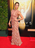 Katharine McPhee arrives on the red carpet at the Creative Arts Emmy Awards 2015.