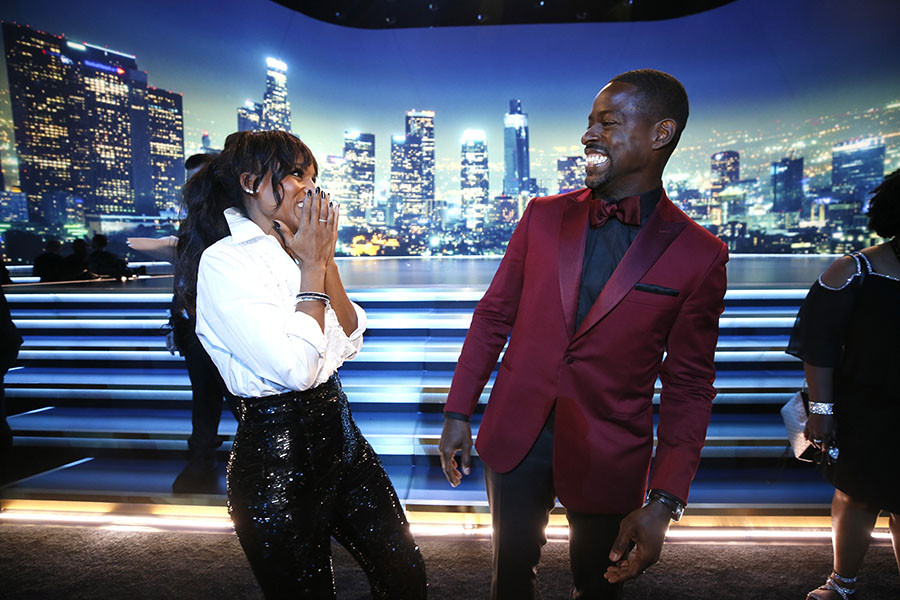 Kerry Washington and Sterling K. Brown at the 71st Emmy Awards. 