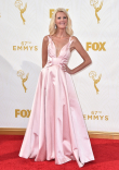 Sandra Lee on the red carpet at the 67th Emmy Awards.