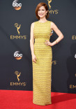 Ellie Kemper on the red carpet at the 2016 Primetime Emmys. 