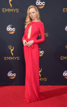 Portia Doubleday on the red carpet at the 2016 Primetime Emmys. 