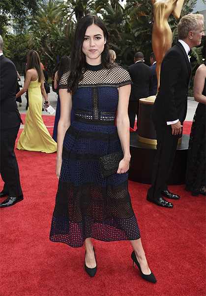 Nina Kiri on the red carpet at the 2017 Primetime Emmys. 