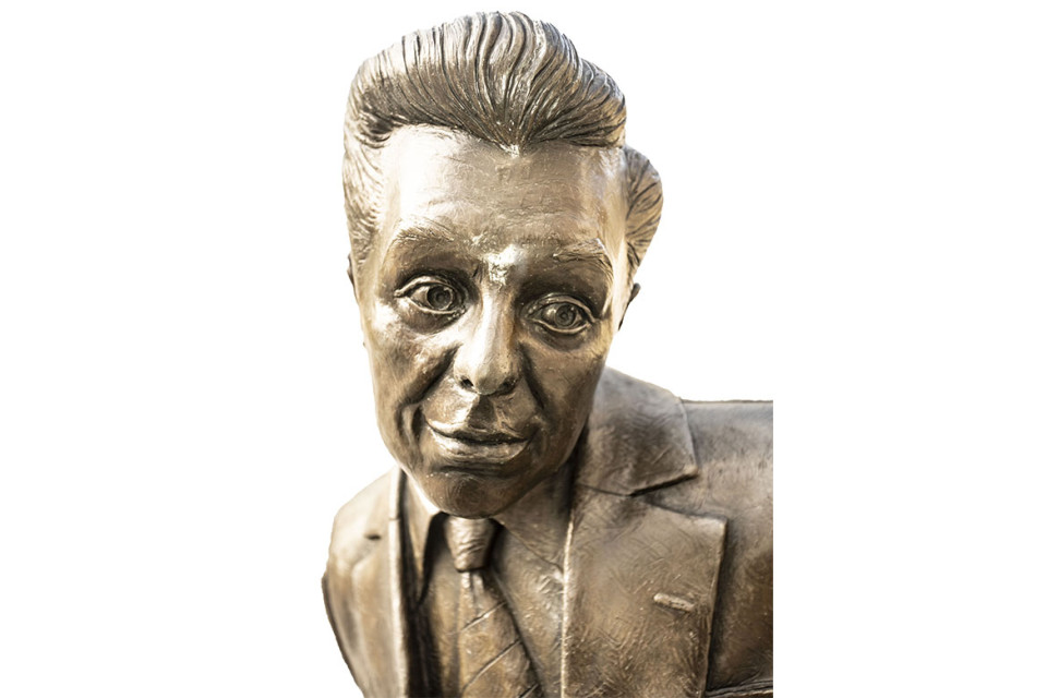 Bust of Desi Arnaz