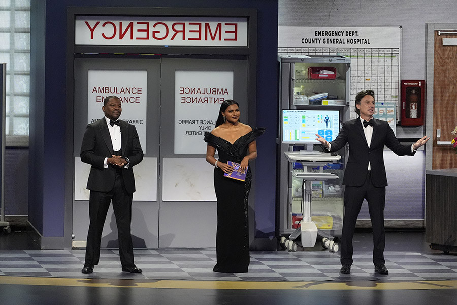 Mekhi Phifer, Mindy Kaling, and Zach Braff present the award for Outstanding Writing For A Drama Series at the 76th Emmy Awards