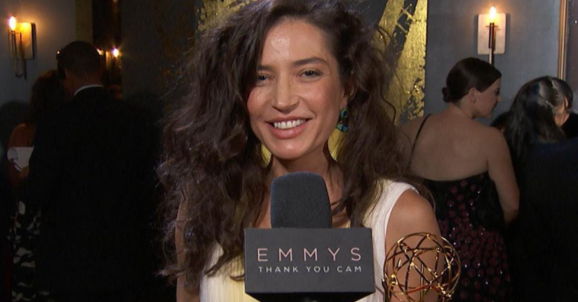 Emmy Reed 69th Emmys Thank You Cam: Reed Morano From The Handmaid's Tale ...